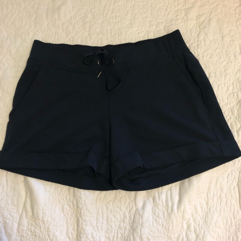 Women Athletha shorts